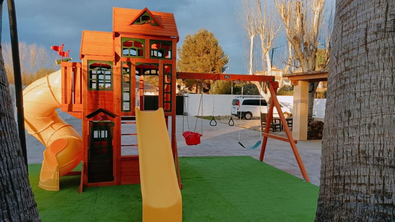 Las Palmeras Playamonte Navarres ภายนอก รูปภาพ